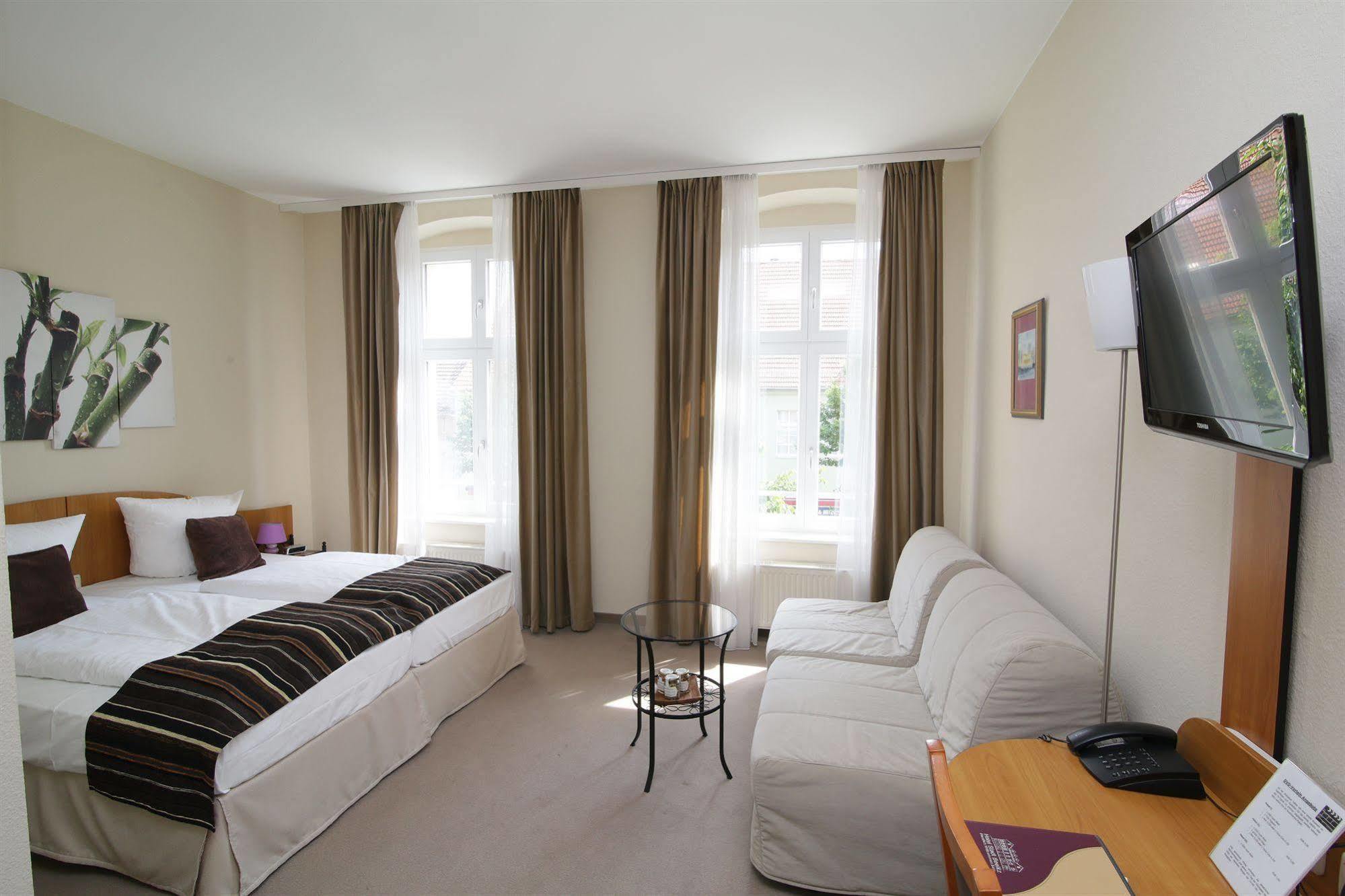 Gut Hotel Stadt Beelitz Ngoại thất bức ảnh